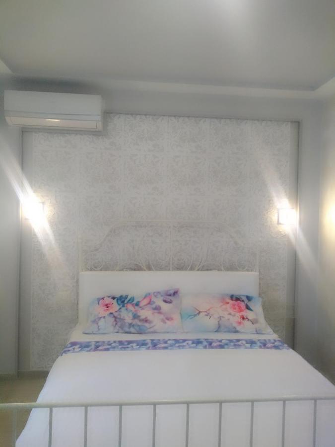 Rosilienza Suites Private Spa, Patio Garden Free Trasfer To & From Airport Fiumicino Exterior foto