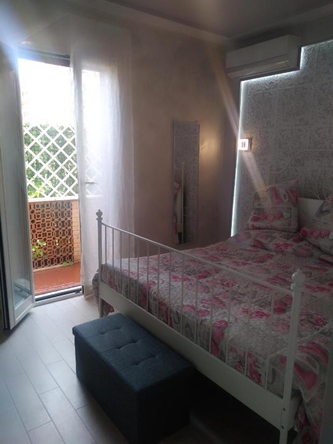 Rosilienza Suites Private Spa, Patio Garden Free Trasfer To & From Airport Fiumicino Exterior foto