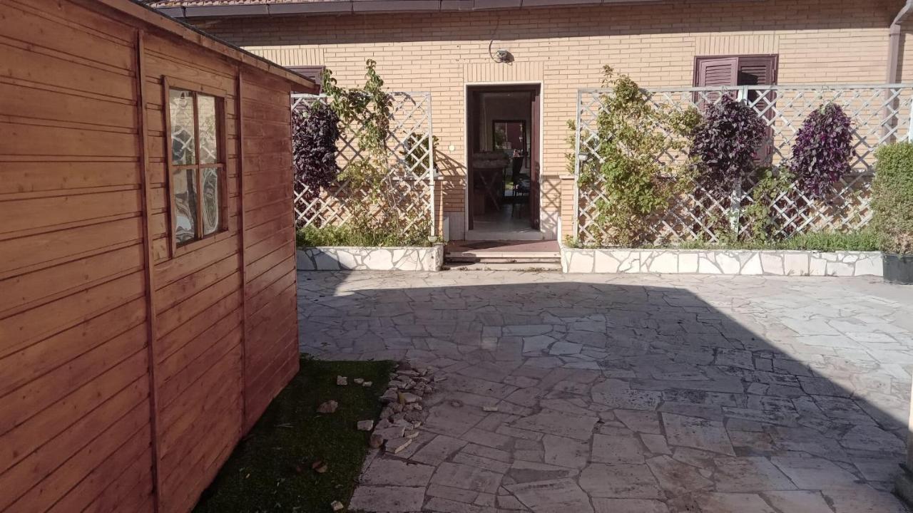 Rosilienza Suites Private Spa, Patio Garden Free Trasfer To & From Airport Fiumicino Exterior foto