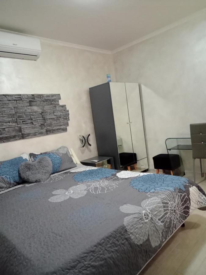 Rosilienza Suites Private Spa, Patio Garden Free Trasfer To & From Airport Fiumicino Exterior foto