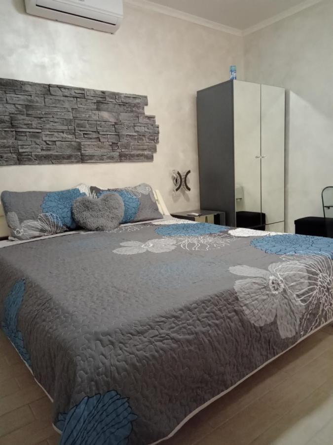 Rosilienza Suites Private Spa, Patio Garden Free Trasfer To & From Airport Fiumicino Exterior foto
